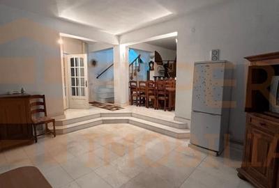 Povestea unei case la doar 200 m de valuri, cu piscina si terasa panoramica - 5