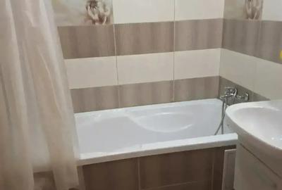 Inchiriez apartament 3 camere - 5