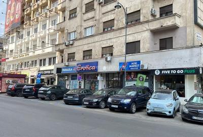 Spațiu comercial, de 80 mp, în P-ța Universității - 3