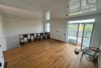 Duplex finisat, 4 camere, 3 bai, terasa si gradina 480mp, Popesti