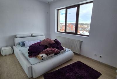 Apartament cu 2 camere semidecomandat, mobilat în Băneasa - 4