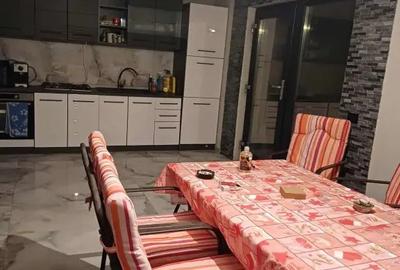 Casă cu 4 camere în Schela - 6