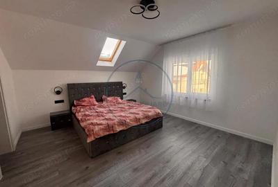 Casă cu 4 camere cu Teren 400 Mp în Central - 2