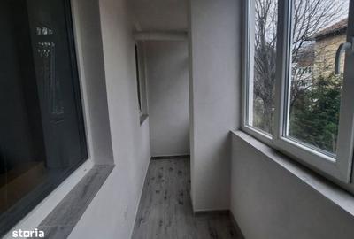 Apartament cu 2 camere, mobilat în Central - 10