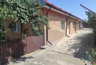 Casa / Vila cu 5 camere de vanzare Casa / Vila cu 5 camere de vanzare - 10