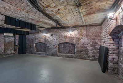 Apartament cu 7 camere semidecomandat în Unirii - 35