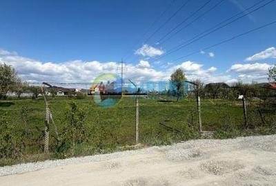 Teren de 1100 mp, în Unirea - 2