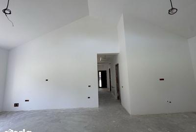 Casă cu 3 camere cu Teren 100 Mp în Bujoreni - 7