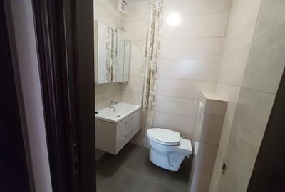 Casă individuală cu 6 camere cu Canalizare în Centru Civic - 20