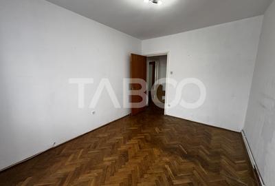 Apartament de inchiriat cu 2 camere si balcon Mihai Viteazul Sibiu - 3