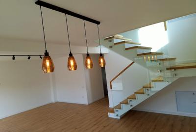 Casă individuală cu 4 camere cu Canalizare în Micești - 4