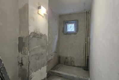 Apartament cu 2 camere semidecomandat în Central - 3