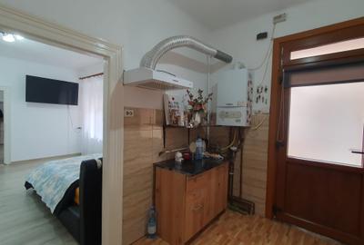 Apartament cu 2 camere nedecomandat, mobilat în Central - 6