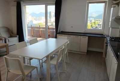 Apartament de închiriat  3 Camere Zona Coresi - 6