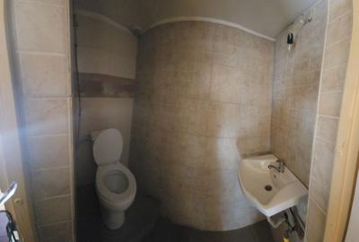 Spațiu comercial, de 30 mp, în Central - 7