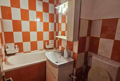 Apartament cu 3 camere mobilat si utilat et 3 Sagului Turist - 1