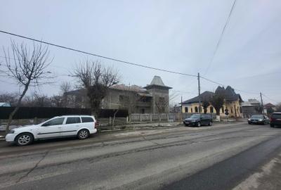 Casă cu 4 camere în Central - 1