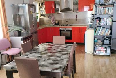 Apartament cu 3 camere decomandat în Exterior Vest - 3