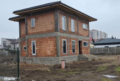Casă cu 4 camere cu Teren 520 Mp în Drumul Taberei - 4