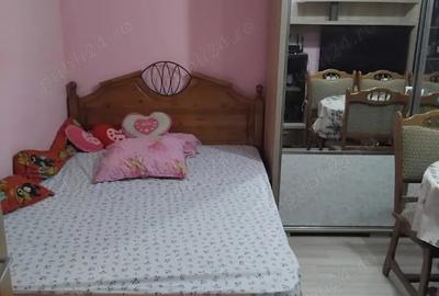 Inchiriez apartament 2camere et 2din 10 ,mobilat ?i utilat - 4