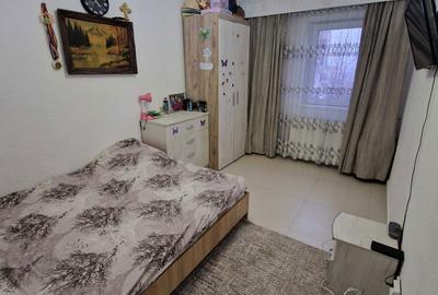 Apartament cu 2 camere decomandat în Războieni - 2