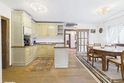 Casă cu 4 camere în Central - 4