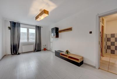 Apartament 3 camere decomandat, cu centrala proprie, bloc 1983 - 3