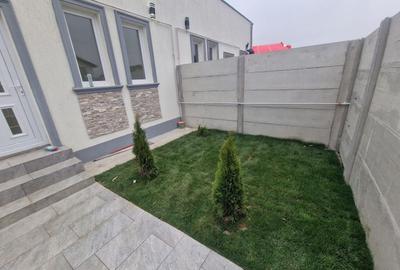 Duplex cu 3 camere cu Canalizare în Central - 12