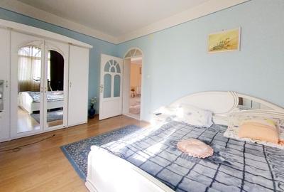 Casa mare pretabila pensiune - 9