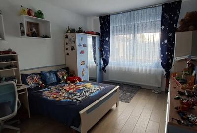 Casă cu 4 camere în Central - 9