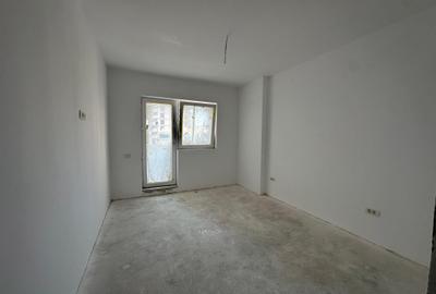 Apartament cu 3 camere semidecomandat în Central - 4