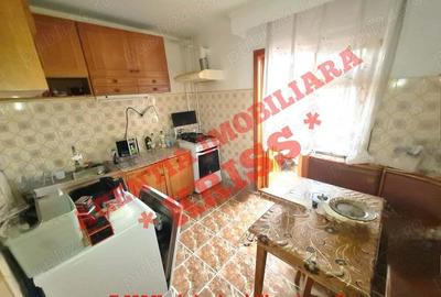 Apartament 3 Camere EREMIA GRIGORESCU COMPLEX ALEXIM Confort 1 Decomandat Etaj 3 - 1