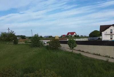 Teren intravilan in oras Siret 1100 mp! De vanzare! 0727817187 - 1