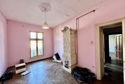 Imobil 2185 mp Centrul Istoric Piata Unirii 500 mp teren vitrina 19 m - 10