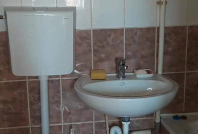 Inchiriez camera din uscatorie zona Girocului !!! Inchiriez camera din uscatorie zona Girocului !!! - 10