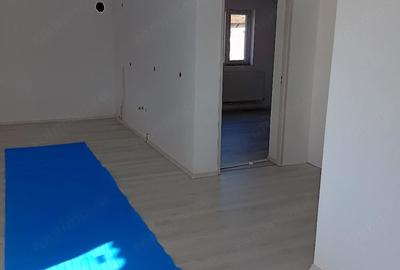 Casă cu Teren 400 Mp în Central - 4