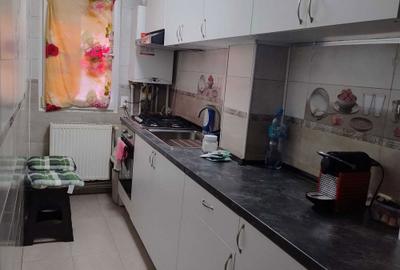Apartament cu 2 camere decomandat în Rahova - 3