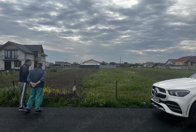 Teren intravilan - 1