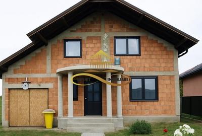 Casă individuală cu 4 camere cu Canalizare în Cleja - 8