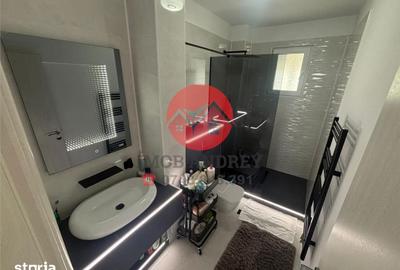 Apartament cu 3 camere în E3 - 12