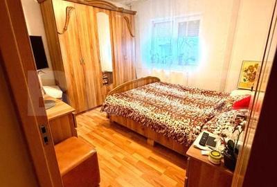 Apartament cu 4 camere decomandat în Sânmartin