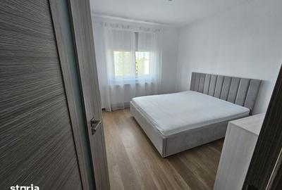 Apartament cu 3 camere decomandat în Astra - 1