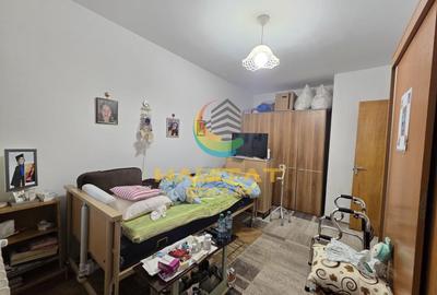 Apartament cu 2 camere decomandat în Apărătorii Patriei - 5