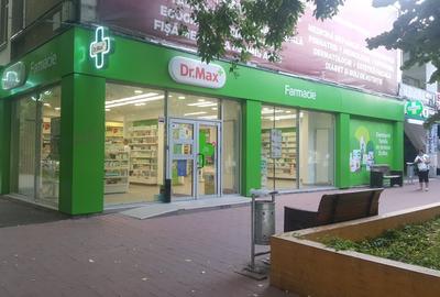 Spațiu comercial, de 100 mp, în Titan - 6