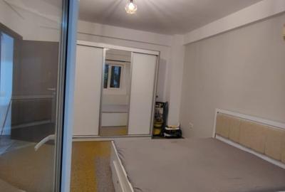 Garsonieră decomandată în Muncii