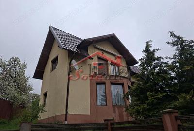 Casă cu Teren 506 Mp în Cornu