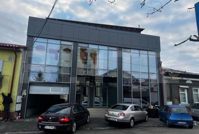 Casă cu 5 camere cu Teren 120 Mp în Central