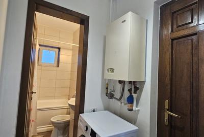 Garsonieră decomandată în Central - 9