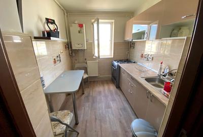 Apartament cu 2 camere decomandat în Republicii - 7