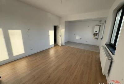 Apartament cu 2 camere decomandat în Central - 10